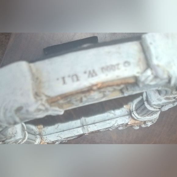 Unicorn Sculpture Frame Stand Mirror Castle Pillars Detailed - Picture 3 of 10